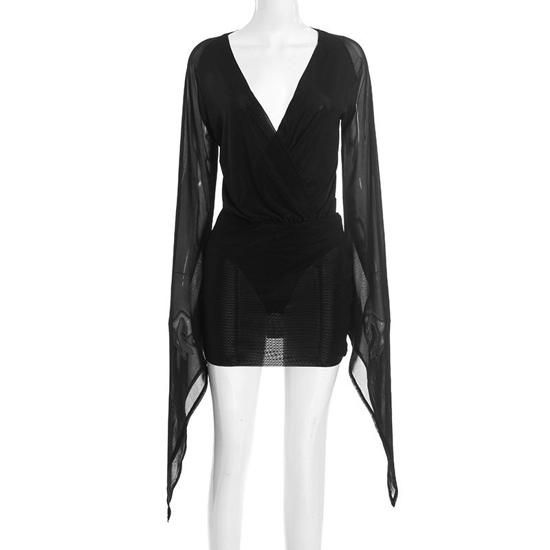 Damern wrap dress med transparenta ärmar Mirla-Eva Jonsson