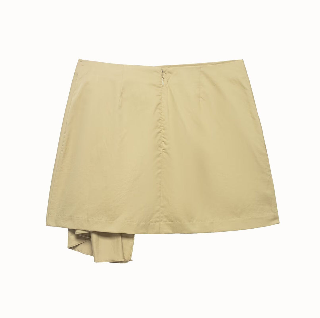 Damern wrapping skirt with asymmetric design and decorative drapes Mirla-Eva Jonsson