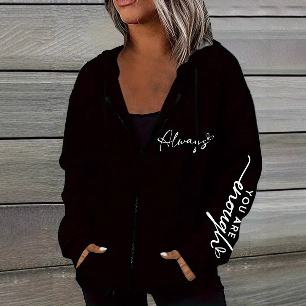 Damerna avslappnade hoodiejacka med motiverande tryck Mirla-Eva Jonsson