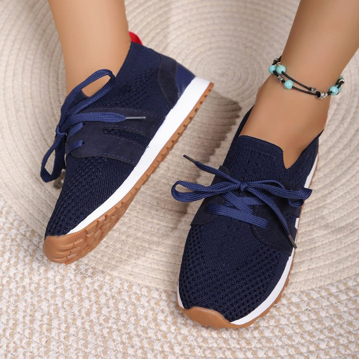 Damernas Andningsaktiva Sport Sneakers med Flexibel Gummisnodd och Rutsksäker Sula Mirla-Eva Jonsson