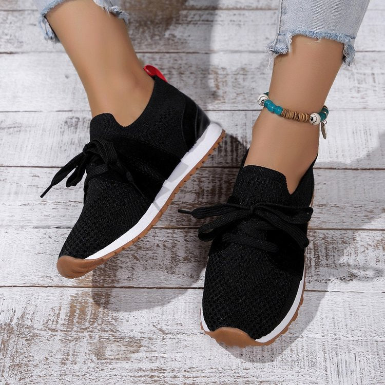 Damernas Andningsaktiva Sport Sneakers med Flexibel Gummisnodd och Rutsksäker Sula Mirla-Eva Jonsson
