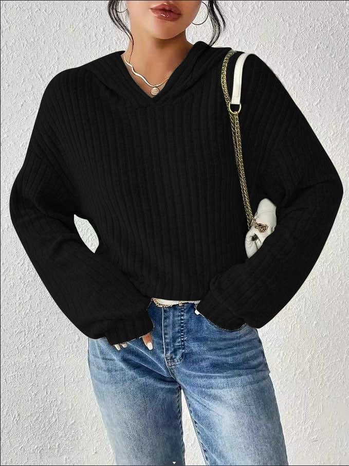Damernas Avslappnad Hoodie med Stilfull Ribbstruktur och Överskjutna Ärmar Mirla-Eva Jonsson