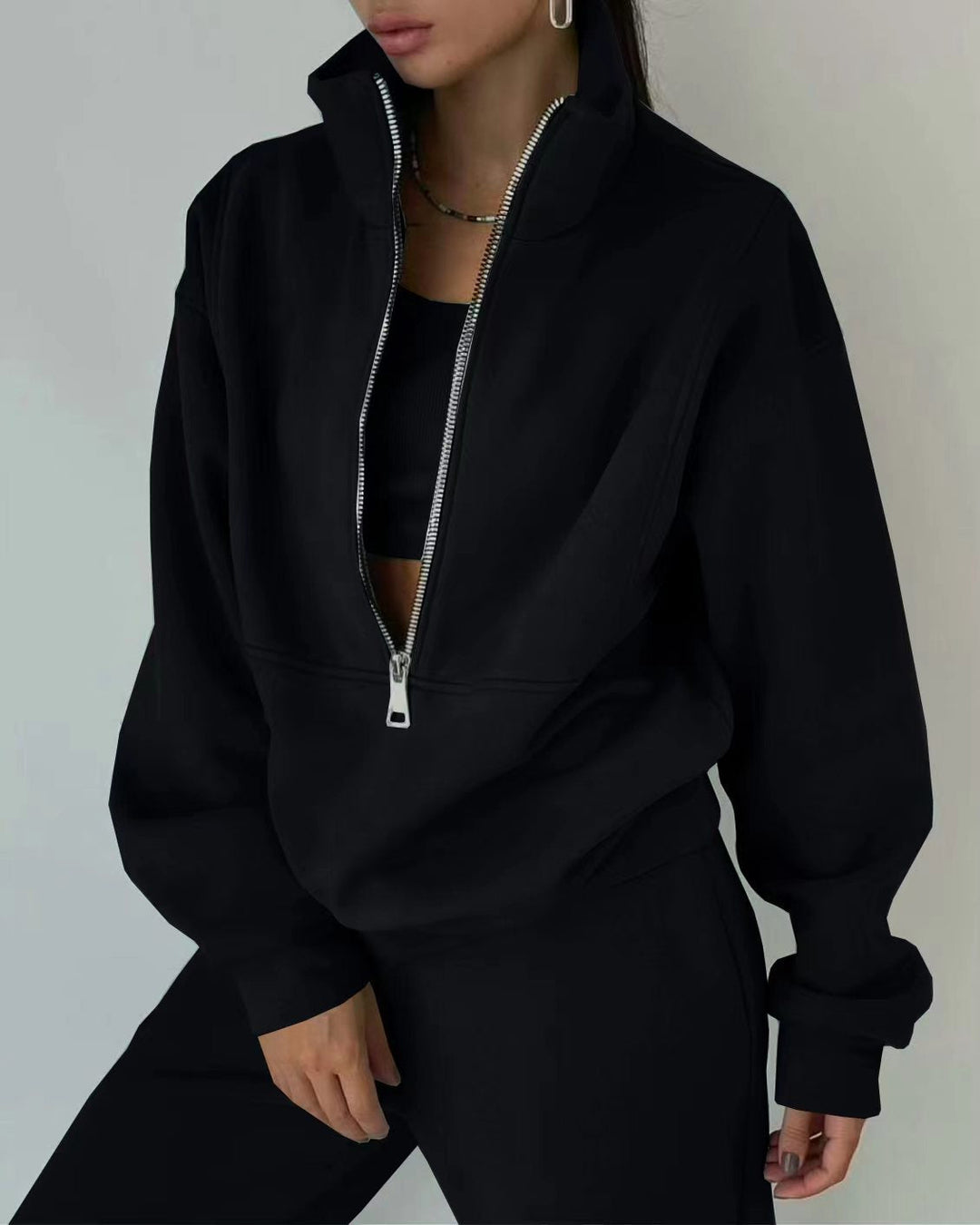Damernas Avslappnad Oversized Hoodie och Joggingbyxor Set med Praktisk Dragkedja Mirla-Eva Jonsson