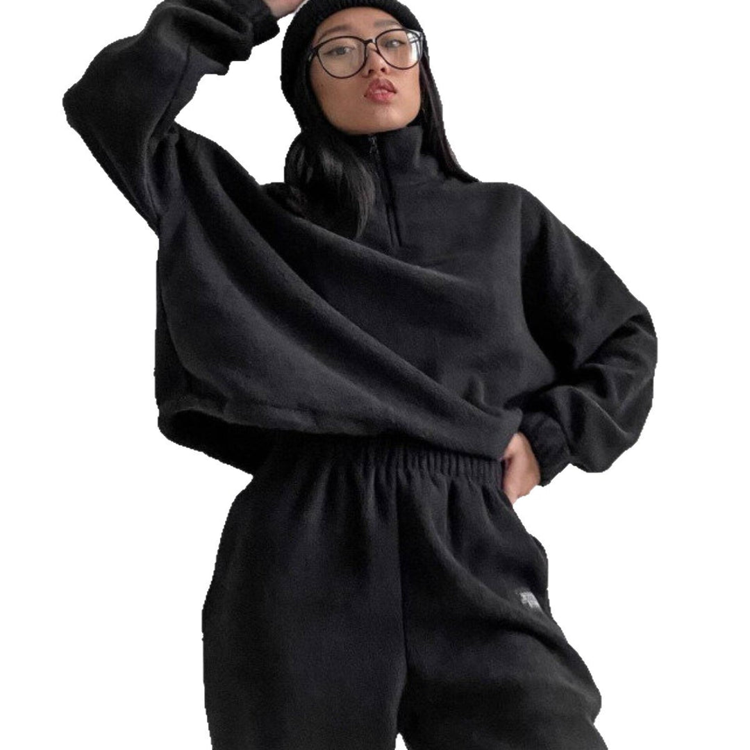 Damernas Bekvämt och stiligt lounge-set med elastisk midja och cropped topp Mirla-Eva Jonsson