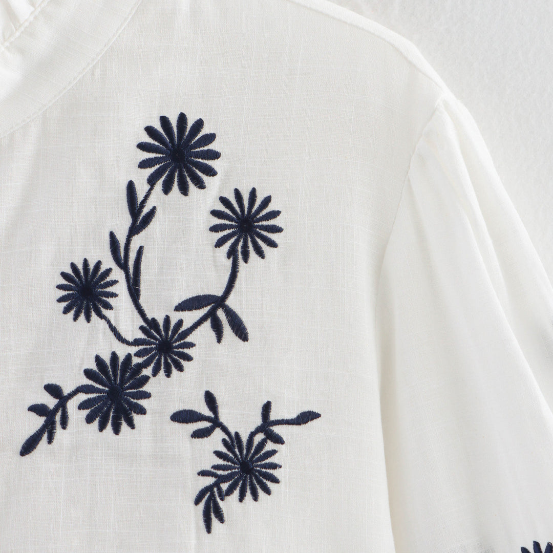 Damernas Broderad Blus med Ståkrage och Långa Ärmar Mirla-Eva Jonsson