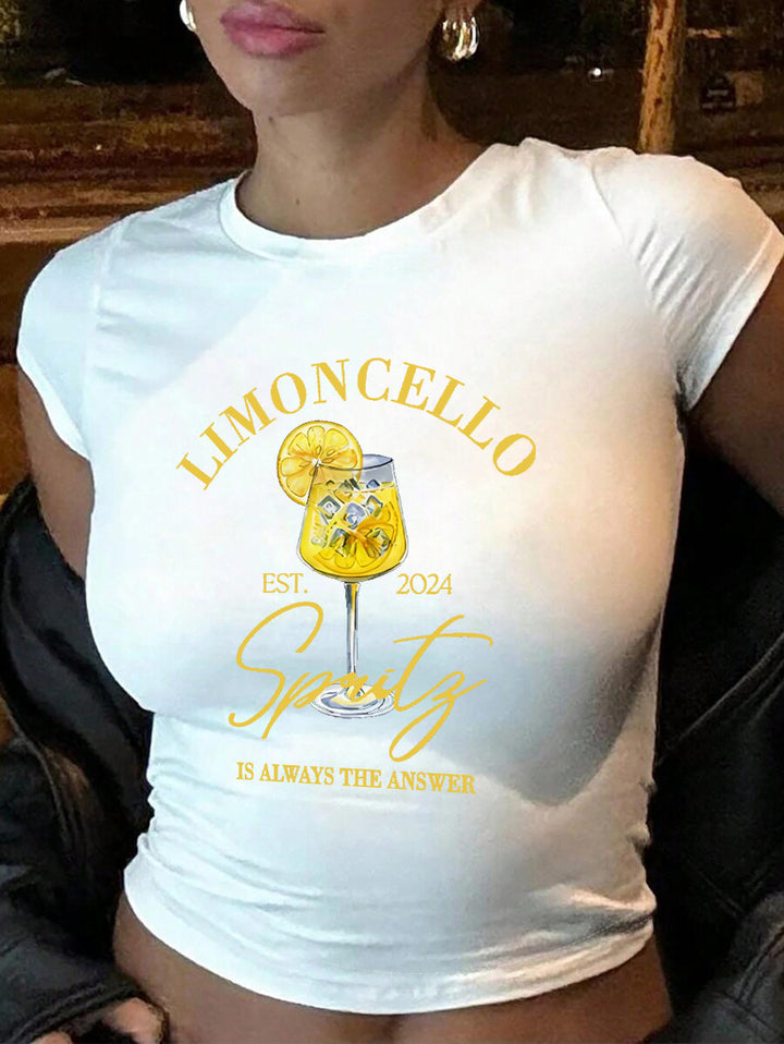 Damernas Crop-T-shirt med kreativ Cocktail-design Mirla-Eva Jonsson