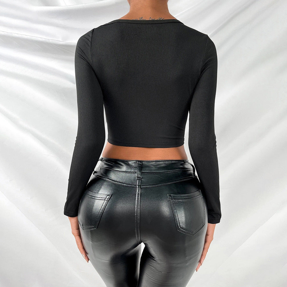 Damernas Crop Top med Asymmetrisk Urtagsdesign Mirla-Eva Jonsson