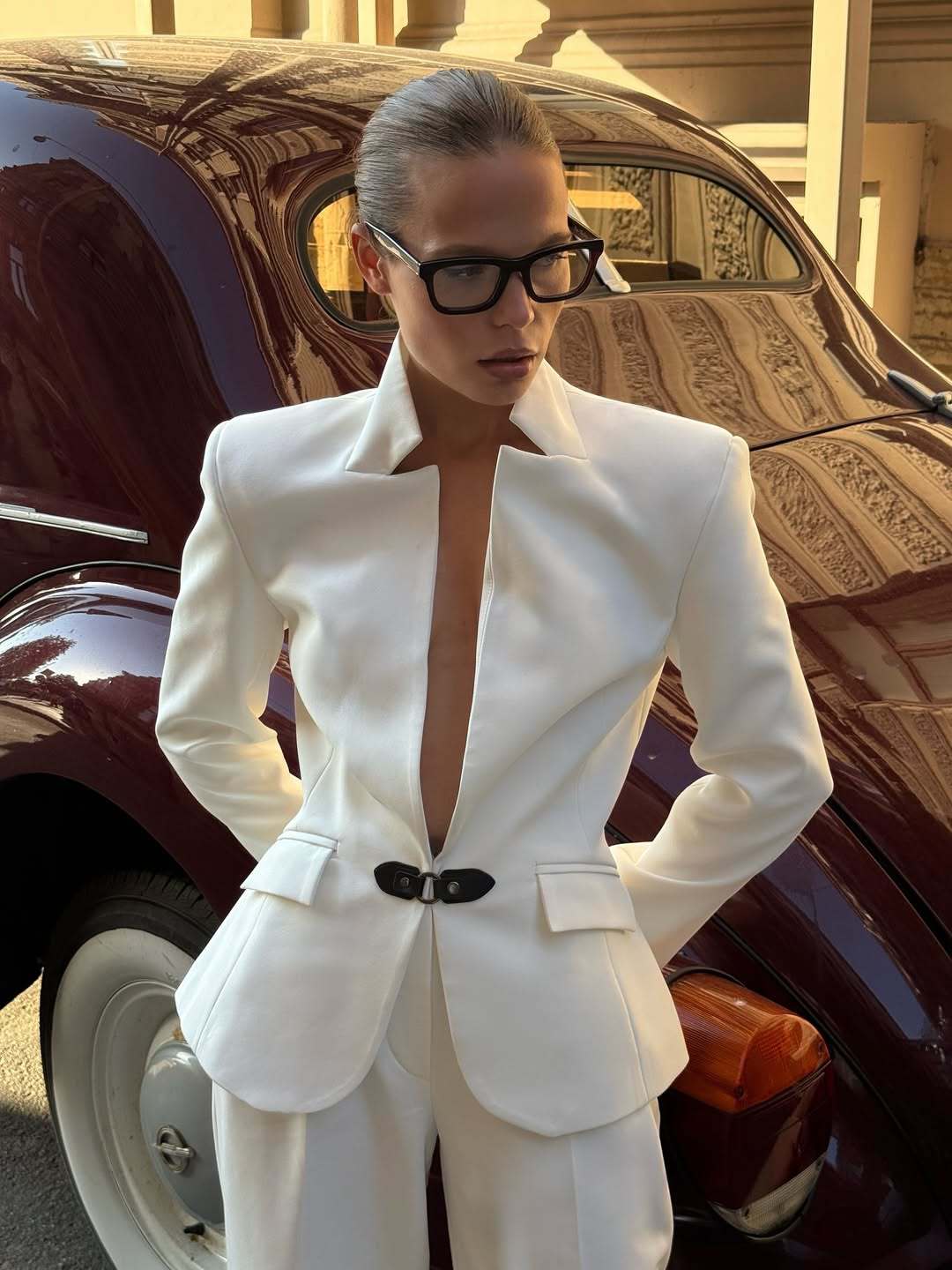 Damernas Elegant Blazer med modern passform och unika detaljer Mirla-Eva Jonsson