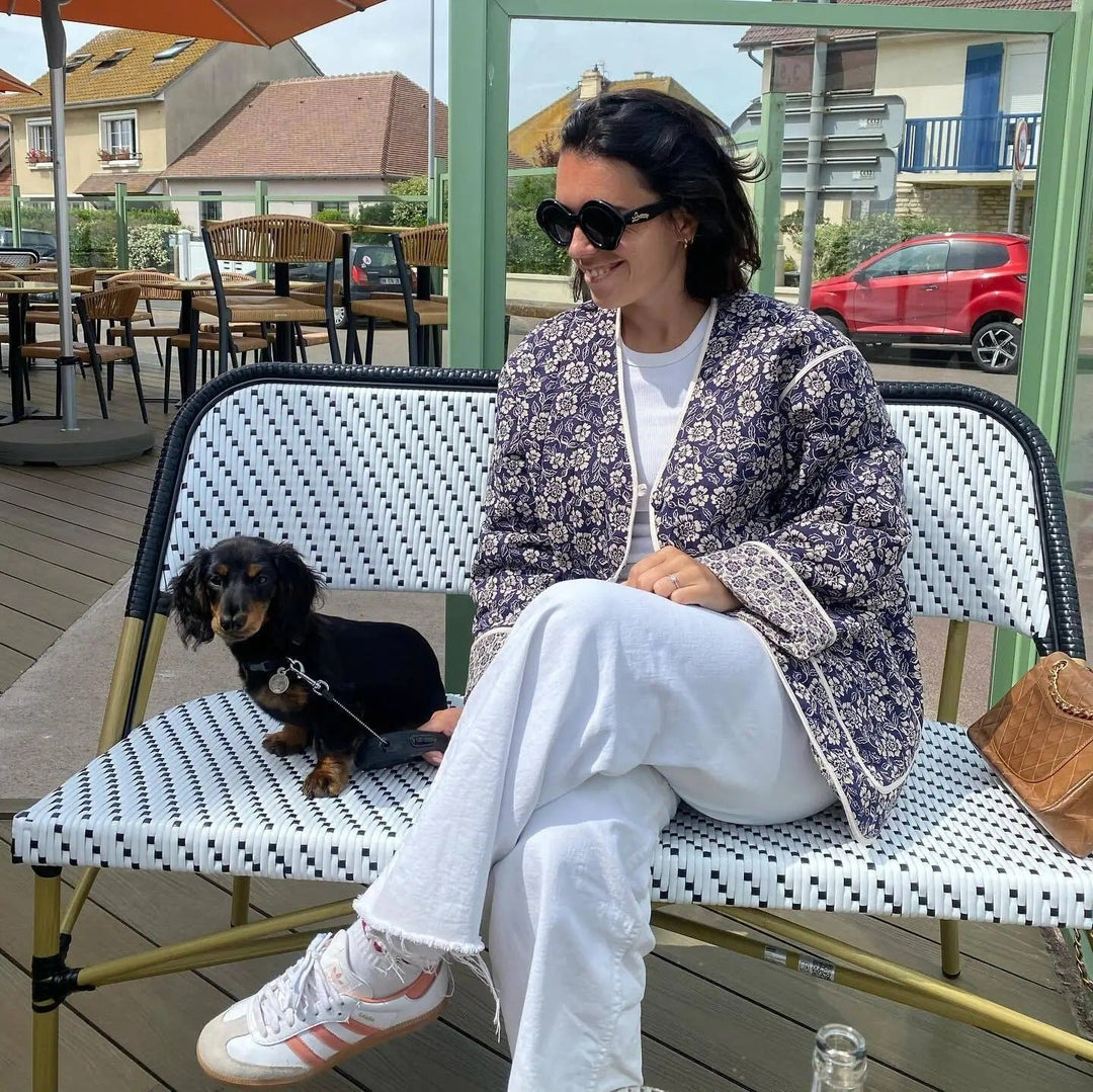 Damernas Elegant Blommig Jacka i Oversized-Snitt med Strukturerade Detaljer Mirla-Eva Jonsson