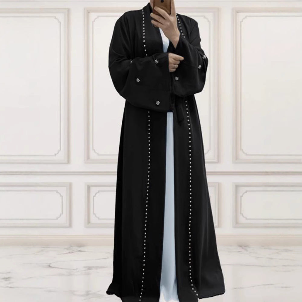 Damernas Elegant Kimono med pärlprydda detaljer och vid skärning Mirla-Eva Jonsson