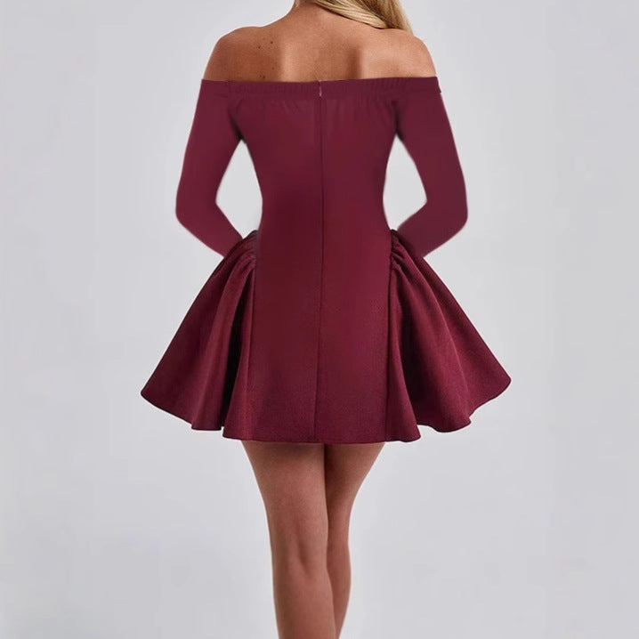 Damernas Elegant Off-Shoulder Minikjol med djup V-ringning och lång ärm Mirla-Eva Jonsson