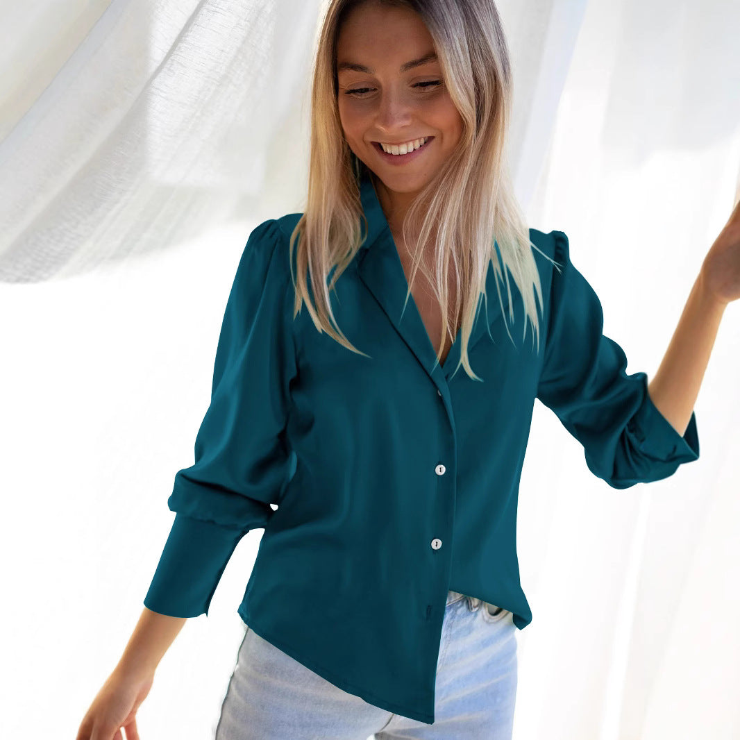 Damernas Elegant Silkesblus med Djup V-Hals och Klassisk Krage Mirla-Eva Jonsson