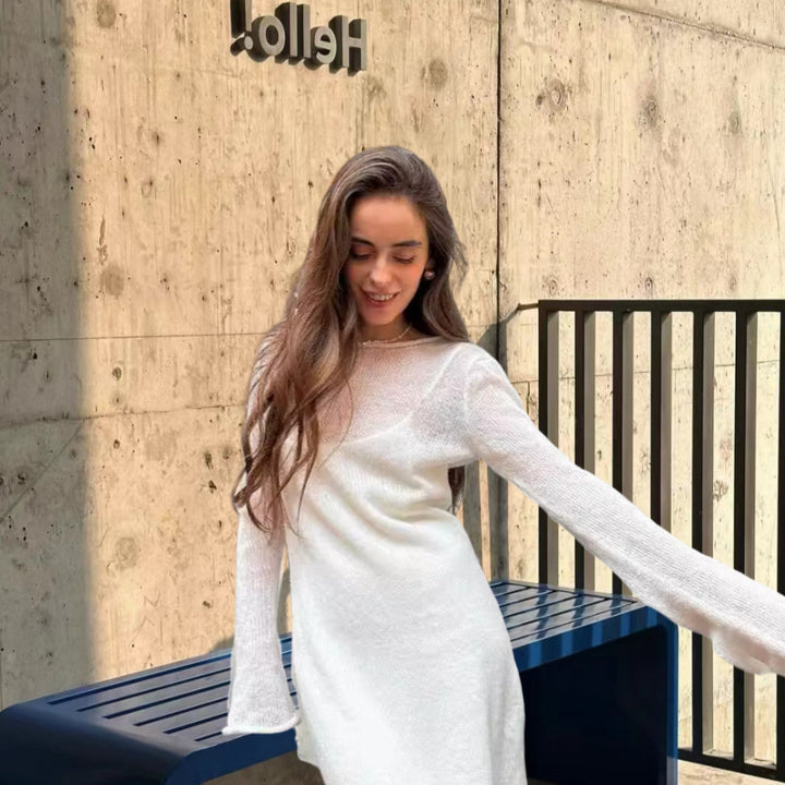 Damernas Elegant Stickad Klänning med Bred Skärning och Långa Ärmars Mirla-Eva Jonsson