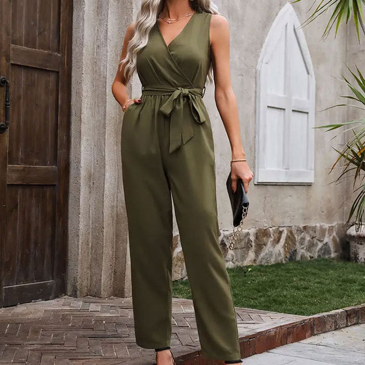 Damernas Elegant Wrap Jumpsuit med Midjebälte Mirla-Eva Jonsson