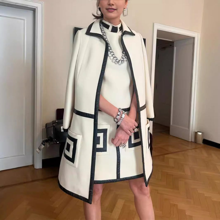Damernas Elegant och raffinerad jacka med strukturerad design och kontrastsömmar Eva Jonsson-Eva Jonsson