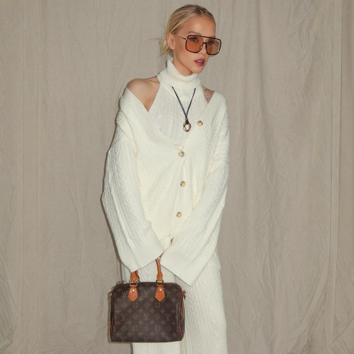 Damernas Elegant stickad ensemble med hög hals och vida ben Mirla-Eva Jonsson