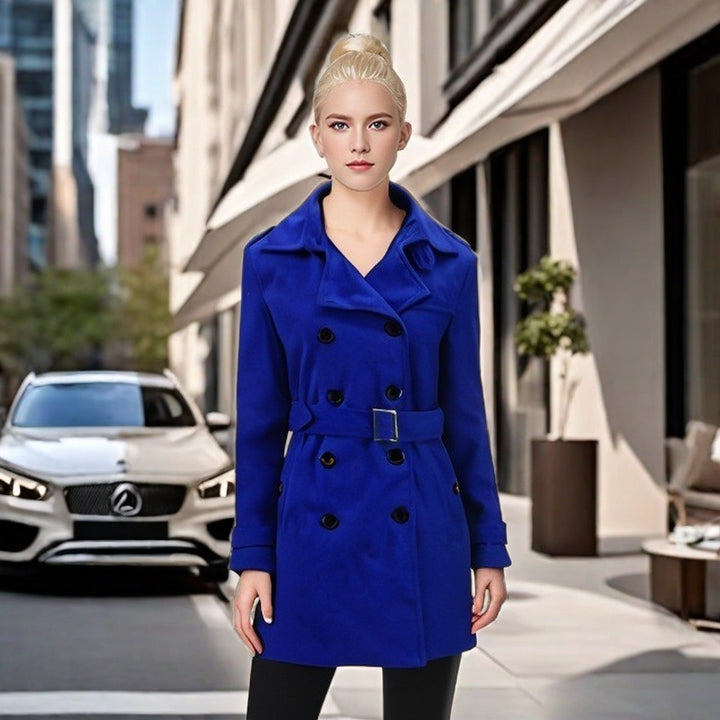 Damernas Elegant trenchcoat med bälte och kontrasterande knappar Eva Jonsson-Eva Jonsson