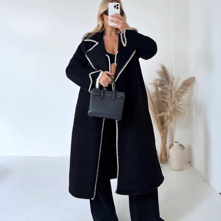 Damernas Eleganta Boucle-Kappa Eva Jonsson-Eva Jonsson
