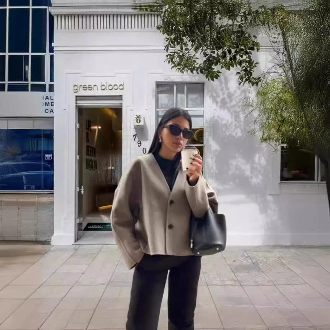 Damernas Eleganta Oversized-Ulljacka med Knappar Mirla-Eva Jonsson