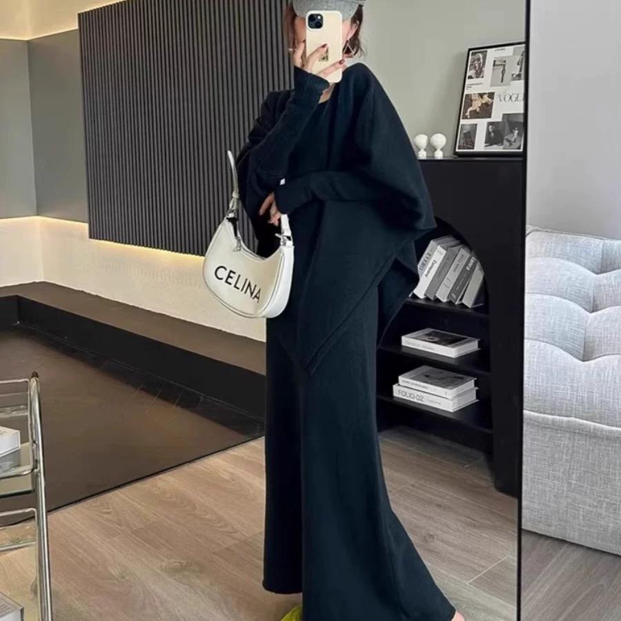Damernas Eleganta Stickad Klänning med Lätt Passform och Puffärmar Eva Jonsson-Eva Jonsson