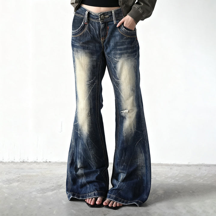 Damernas Flared Jeans med modernt Used-Look Mirla-Eva Jonsson