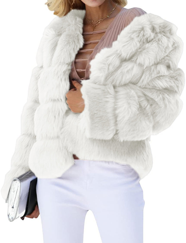 Damernas Fuzzy Konstpälsjacka med voluminösa ärmar och elegant snitt Mirla-Eva Jonsson