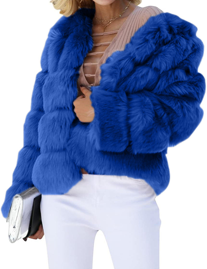 Damernas Fuzzy Konstpälsjacka med voluminösa ärmar och elegant snitt Mirla-Eva Jonsson