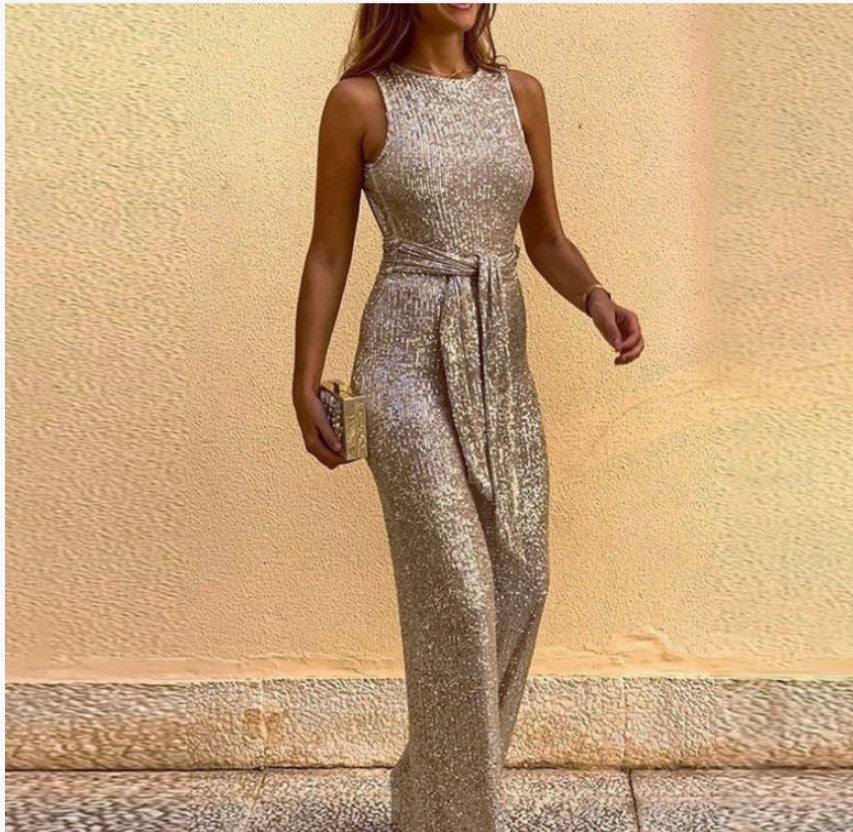 Damernas Glamourösa Maxi Klänning med Skinande Paljetter och Elegant Midjeband-Eva Jonsson