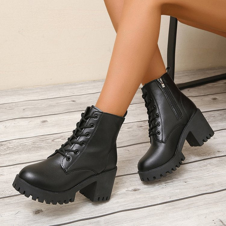 Damernas High-Top Stövletter med robust klack och snörning Mirla-Eva Jonsson