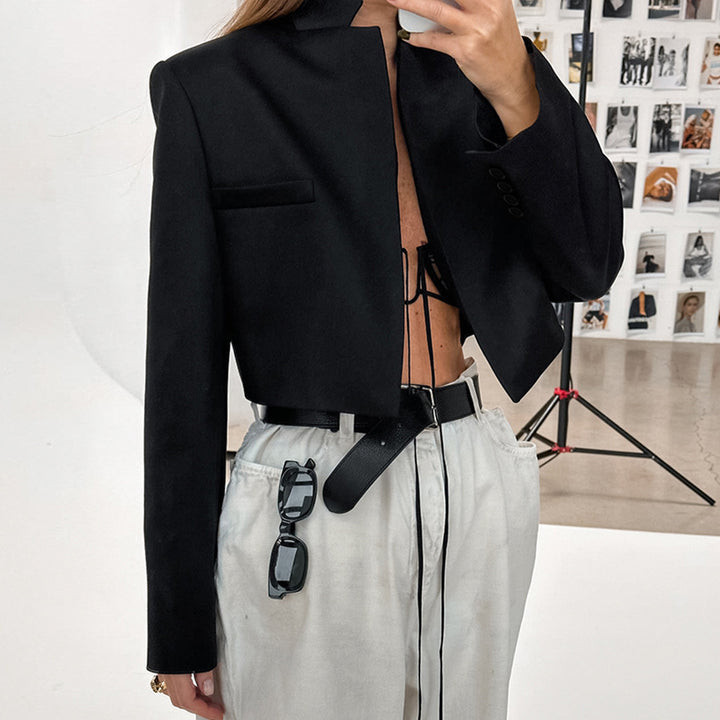 Damernas Kort Blazer med Ståkrage och Fickor Mirla-Eva Jonsson