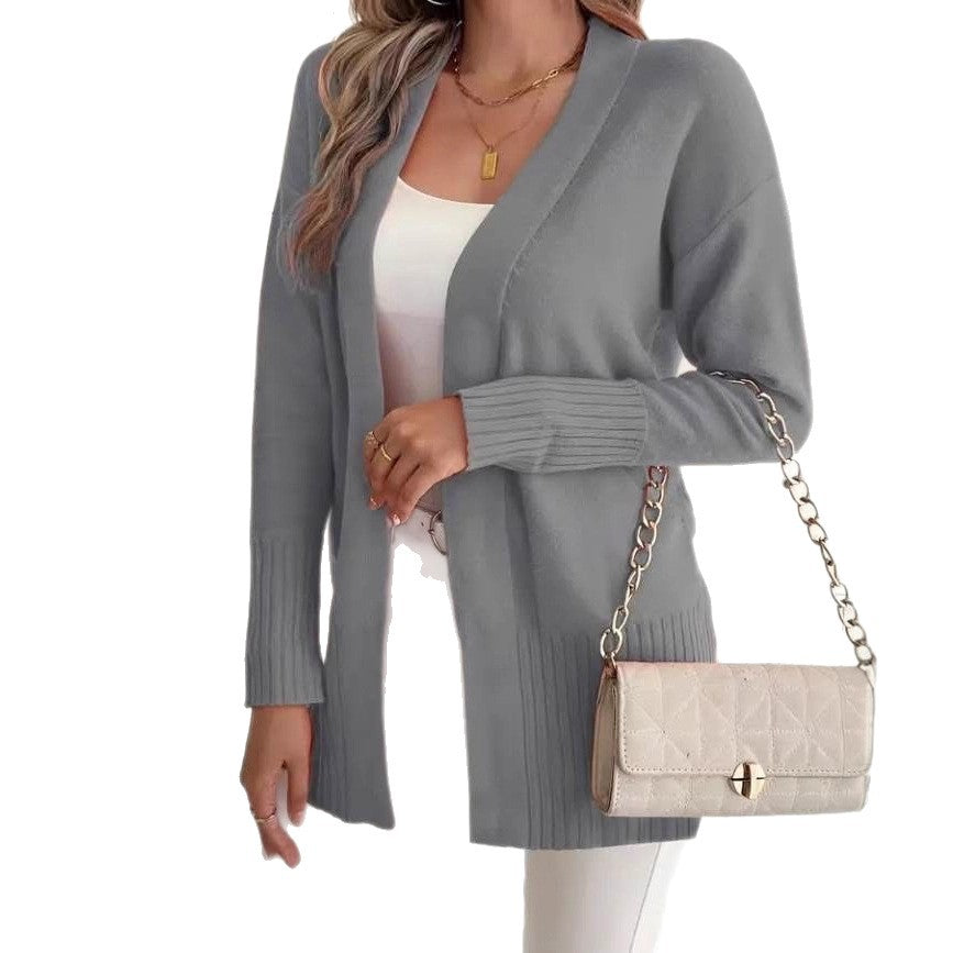 Damernas Lång Stickad Cardigan med fina Ribbdetaljer och avslappnad Snitt Eva Jonsson-Eva Jonsson