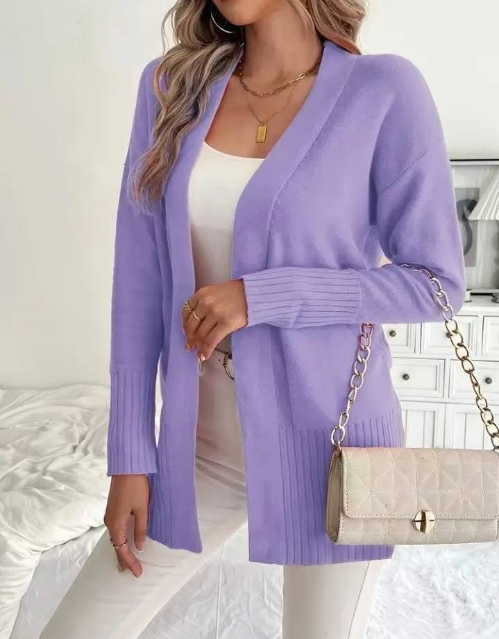 Damernas Lång Stickad Cardigan med fina Ribbdetaljer och avslappnad Snitt Eva Jonsson-Eva Jonsson