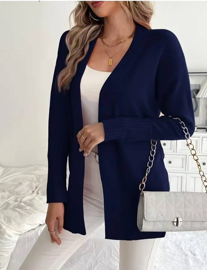 Damernas Lång Stickad Cardigan med fina Ribbdetaljer och avslappnad Snitt Eva Jonsson-Eva Jonsson