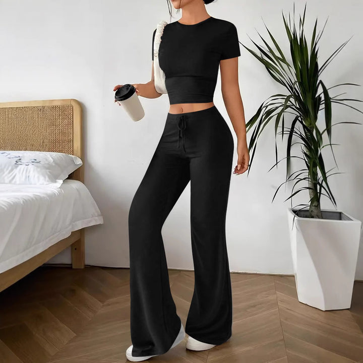 Damernas Lässigt Lounge-set med Crop-topp och löst snitt Mirla-Eva Jonsson