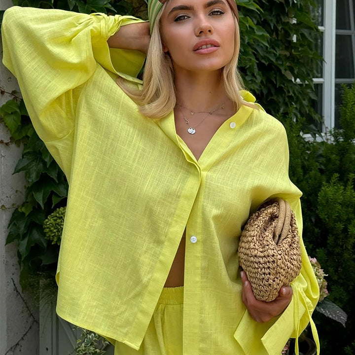 Damernas Lätt Linne-Loungewear-Kombination med avslappnad Shorts och oversized Skjorta Mirla-Eva Jonsson