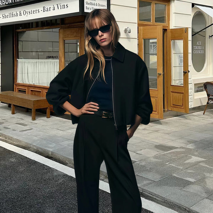 Damernas Lätt bomberjacka med dragkedja och elastiska ärmslut Eva Jonsson-Eva Jonsson