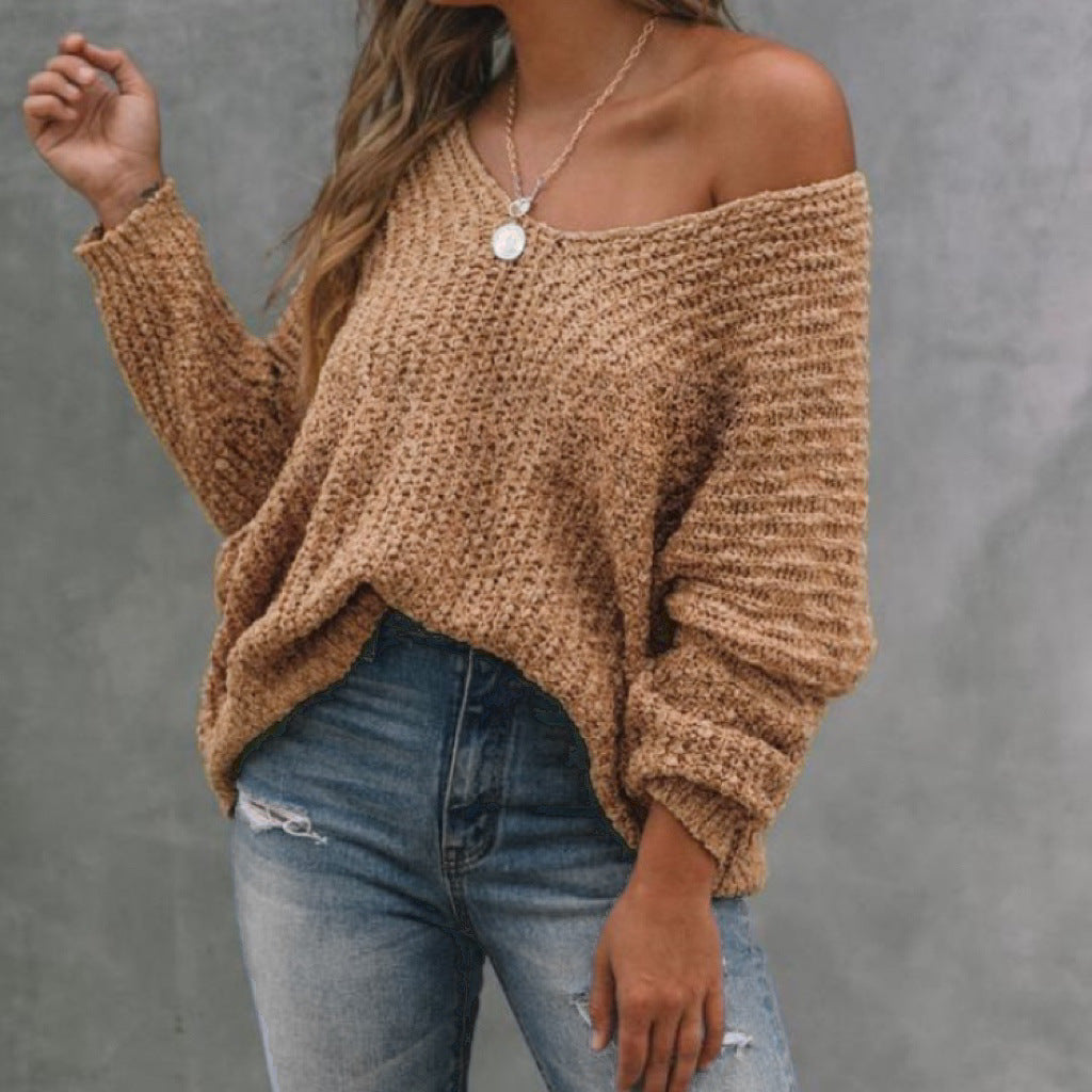 Damernas Lätt oversized stickad tröja med vid V-hals och off-shoulder stil Eva Jonsson-Eva Jonsson