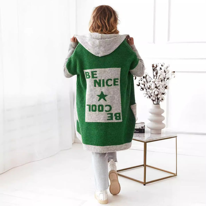 Damernas Lätt stickad kappa med huva och stora fickor Eva Jonsson-Eva Jonsson