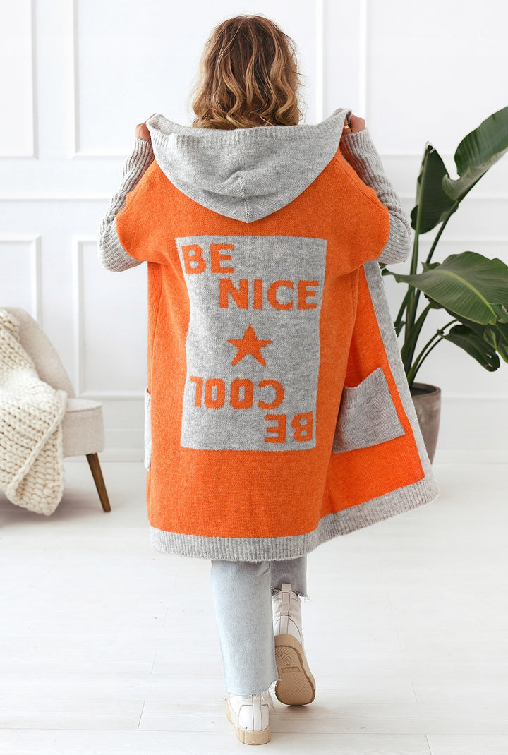 Damernas Lätt stickad kappa med huva och stora fickor Eva Jonsson-Eva Jonsson