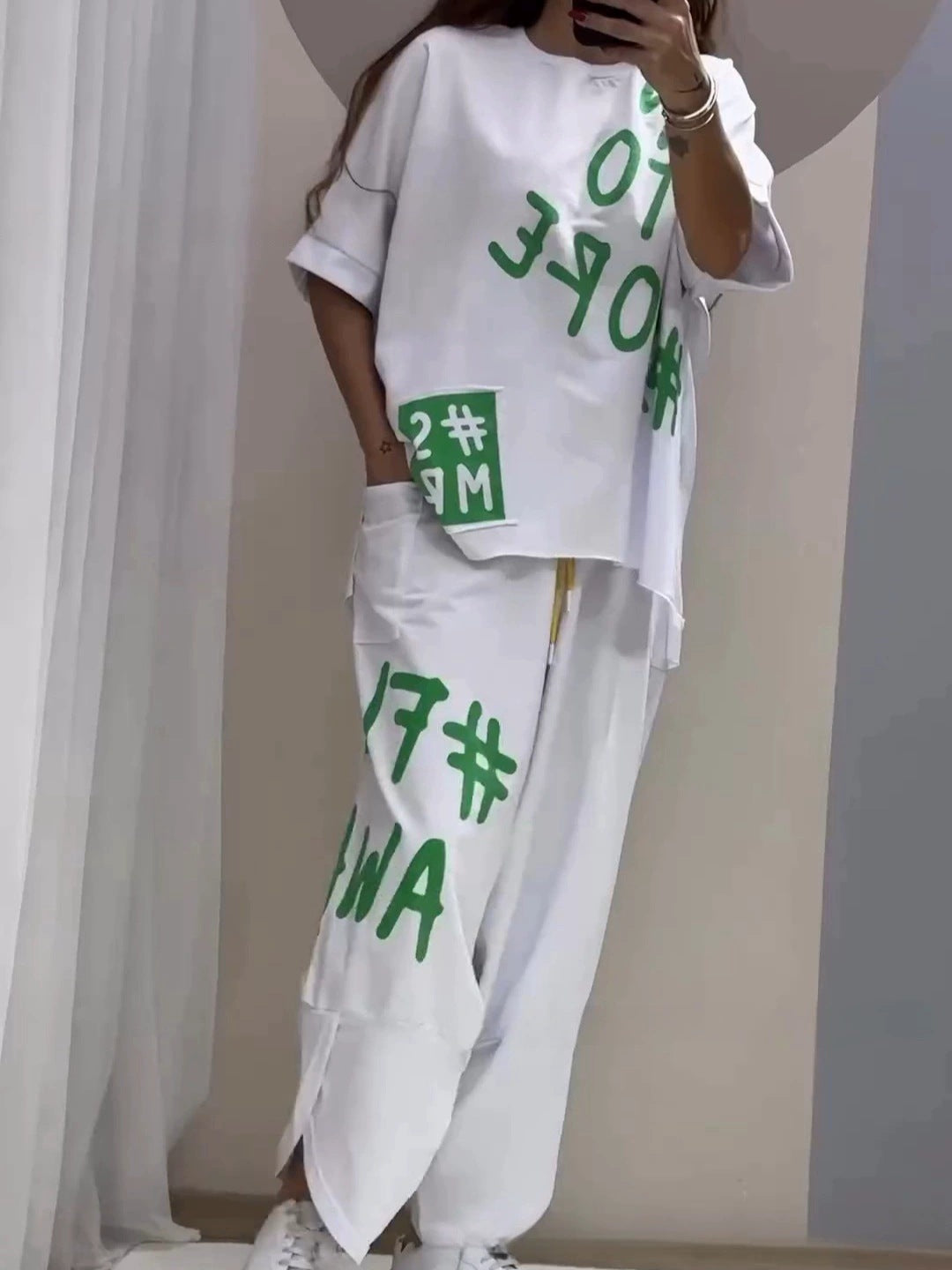 Damernas Lättsamt Oversized Fritidsset med Statementtryck Eva Jonsson-Eva Jonsson