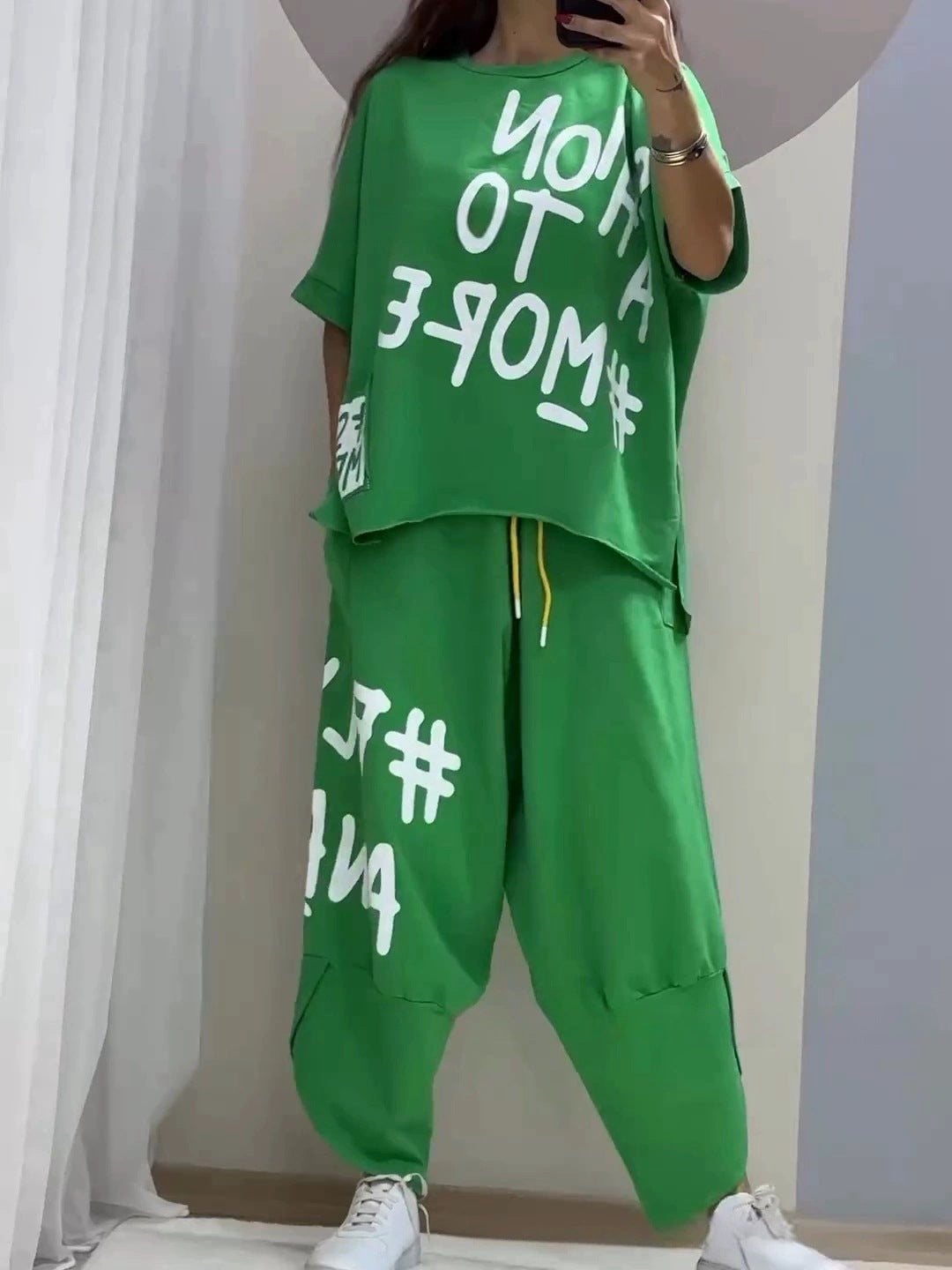 Damernas Lättsamt Oversized Fritidsset med Statementtryck Eva Jonsson-Eva Jonsson