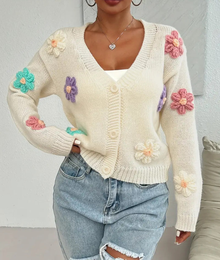 Damernas Lekfull stickad cardigan med handcrochetade blommöster Eva Jonsson-Eva Jonsson
