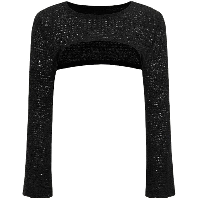 Damernas Lekfull tröja i stickning med lång ärm och cut-out Mirla-Eva Jonsson
