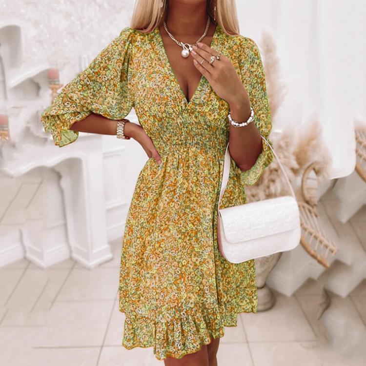 Damernas Lekfulla Miniklänning med V-ringning och Luftiga Ärmar Eva Jonsson-Eva Jonsson