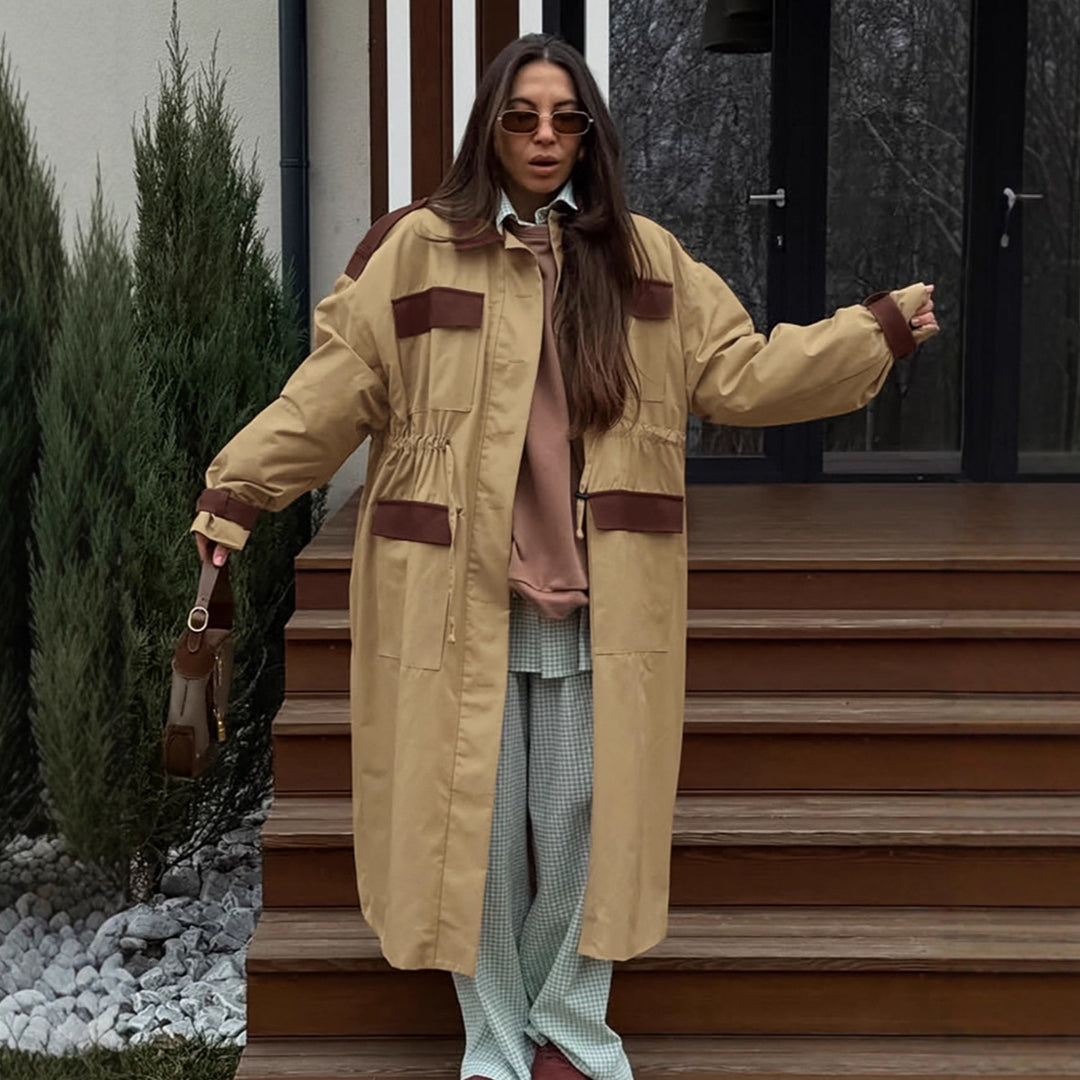 Damernas Longline Utility-jacka med praktiska fickor och justerbar midjerem Eva Jonsson-Eva Jonsson