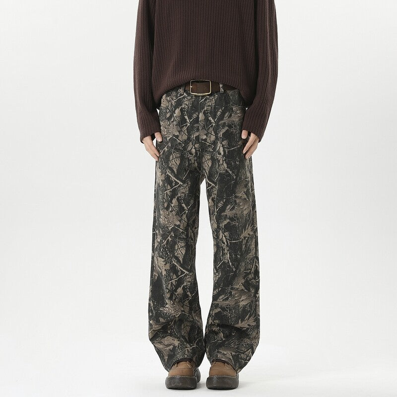 Damernas Lös passform Cargo-byxa med smakfullt camouflage-mönster Mirla-Eva Jonsson