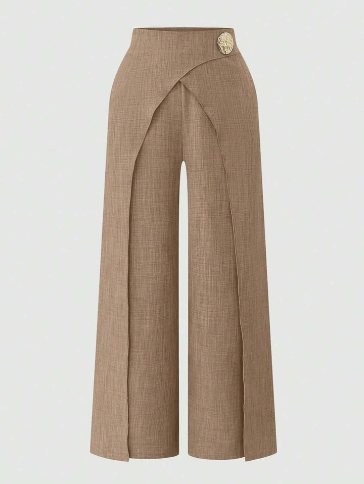 Damernas Löst skuren högmidjade byxor med skärpdesign och dekorativa knapppdetaljer Eva Jonsson-Eva Jonsson