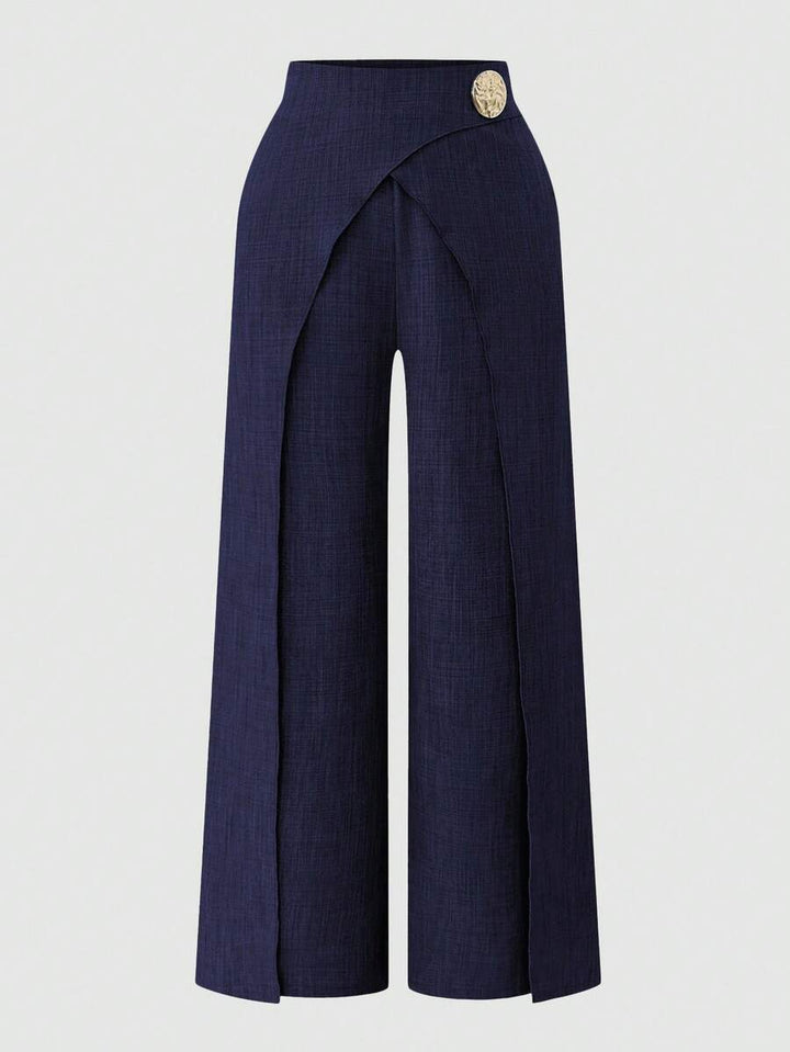 Damernas Löst skuren högmidjade byxor med skärpdesign och dekorativa knapppdetaljer Eva Jonsson-Eva Jonsson