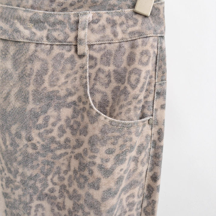 Damernas Löst skurna jeans med leopardmönster Eva Jonsson-Eva Jonsson