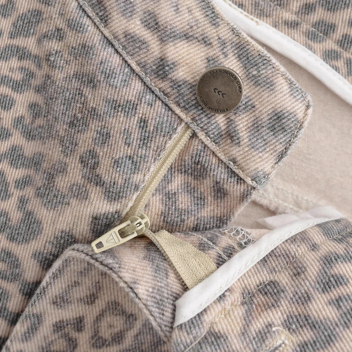 Damernas Löst skurna jeans med leopardmönster Mirla-Eva Jonsson